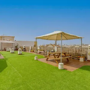 https://holidays2malaga-cruz-verde-rooftop-terrace.1costadelsol.com